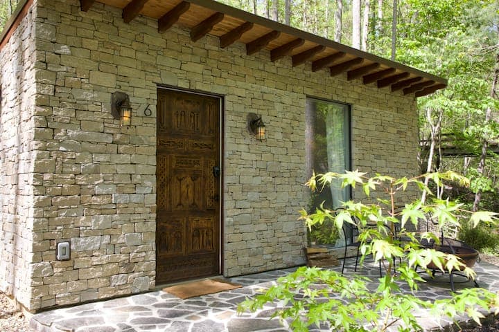 Creekside cottage exterior